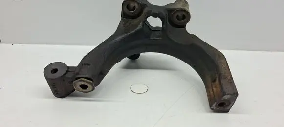 Skoda Superb B8 (3V) Engine mounting bracket 04L4255GA