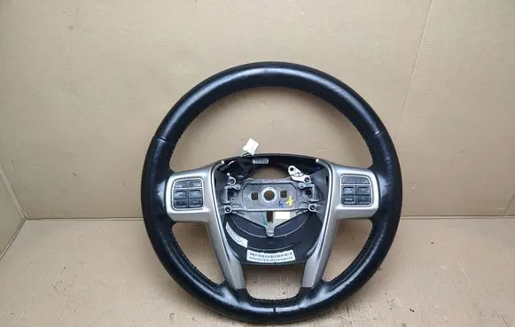 Chrysler Town u0026 Country V Steering wheel P1WC17DX9AC