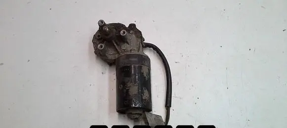 Volkswagen II LT Rear window wiper motor 0390241345