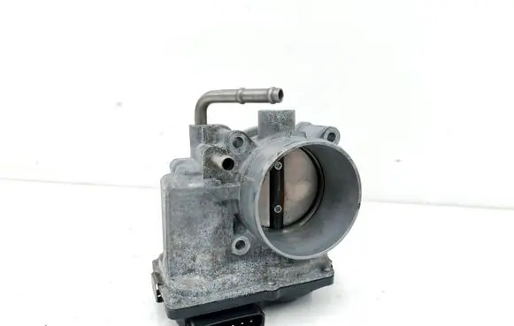 Nissan Rogue Throttle valve 4BA600E 01730