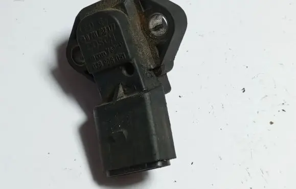 Volkswagen PASSAT B6 Air pressure sensor 038906051 0281002177 33727