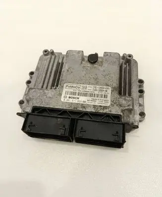 Ford Focus Engine control unit/module CV6112A650AVA CV6A12B684BB 0261S11069