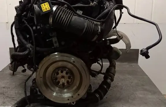 Ford Galaxy Engine 8V4Q6007DB D4204T 6906275