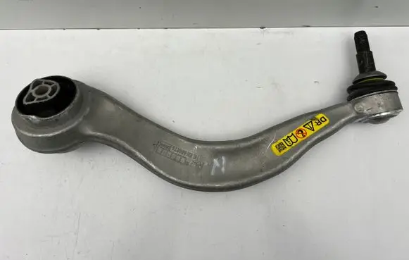BMW 5 G30 G31 Front control arm 6861166