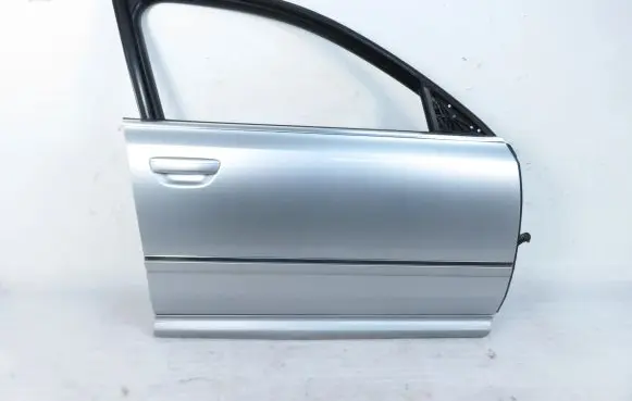 Audi A8 S8 D3 4E Front door