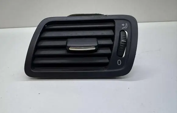 Volkswagen PASSAT B6 Dashboard side air vent grill/cover trim 3C1819701 P0108666 T002435911