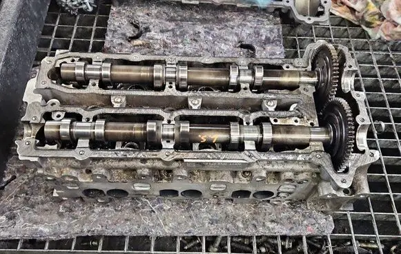 Engine head