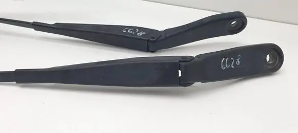Volvo S80 Front wiper blade arm