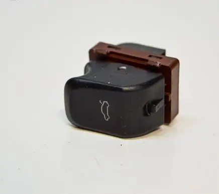 Audi A4 S4 B8 8K Tailgate/boot open switch button 8K0959831A