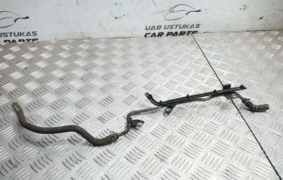 Honda Civic Fuel line pipe