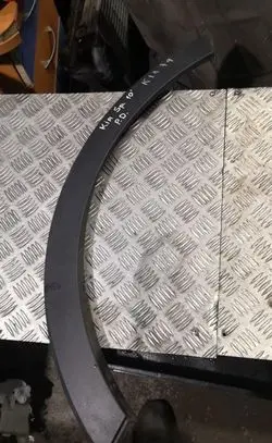 KIA Sportage Front arch trim 877123u000