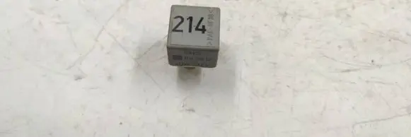 Audi A4 S4 B5 8D Other relay 443951253K