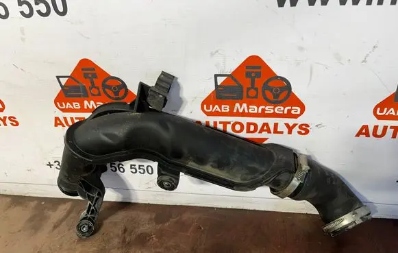 Volkswagen Jetta VI Intercooler hose/pipe 1K0145752 0281002977 120202T062122C