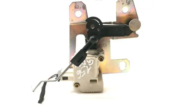 Volkswagen Touareg I Tailgate boot lock/latch motor 7L6827425