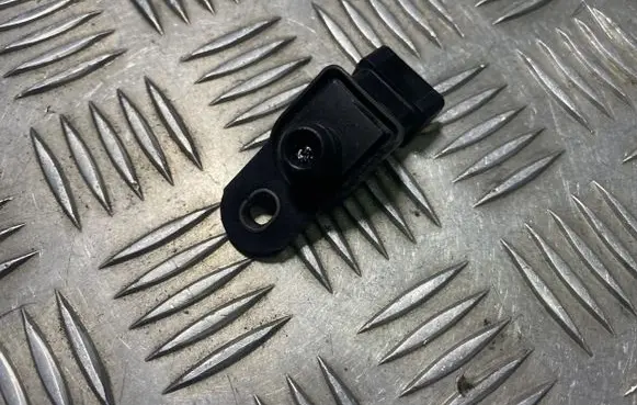 Opel Astra G Air pressure sensor 0281002137
