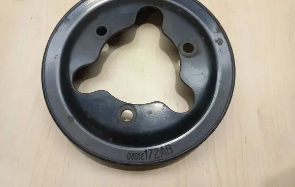 Chrysler Voyager Water pump pulley 04612172AB