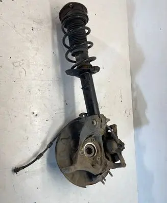 Volkswagen PASSAT B8 Front wheel hub 5Q0407257A