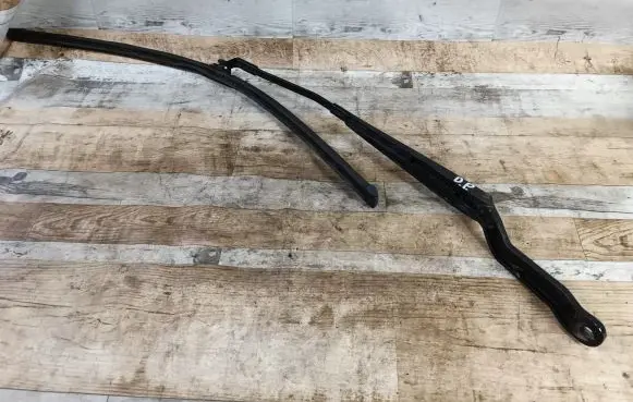 Renault Espace - Grand espace IV Front wiper blade arm
