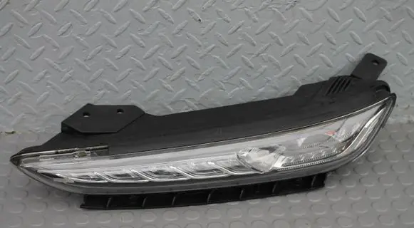 Hyundai Kona I LED Daytime headlight 92207-J9000 92207J9000 92207-J90