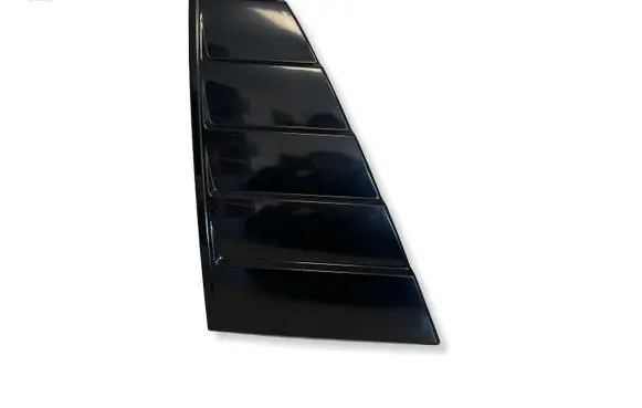 Ford Mustang VI Rear side glass trim 