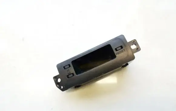 Mazda 323 F Screen/display/small screen