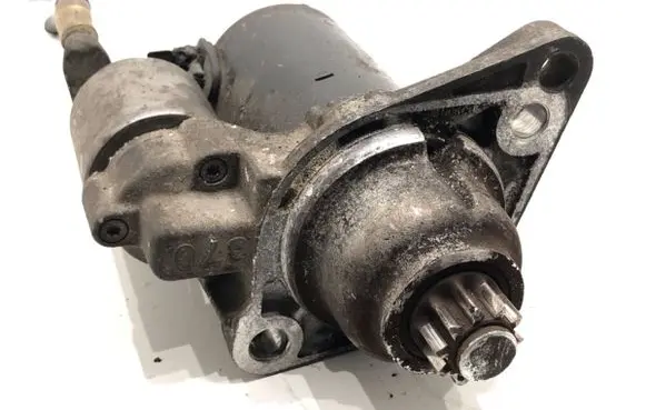 Volkswagen Caddy Starter motor 0001120406