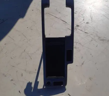 Volvo V50 Glove box central console 