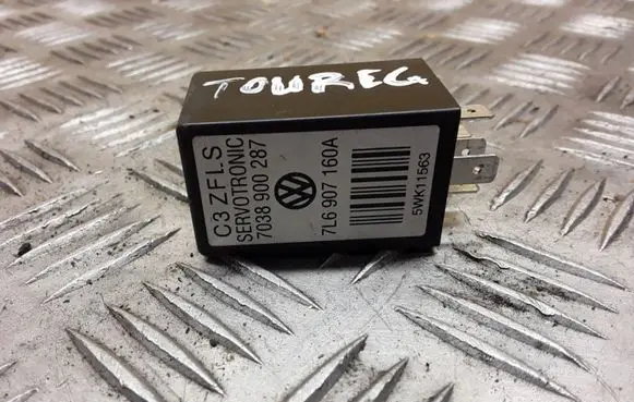 Volkswagen Touareg I Other relay 7L6907160A