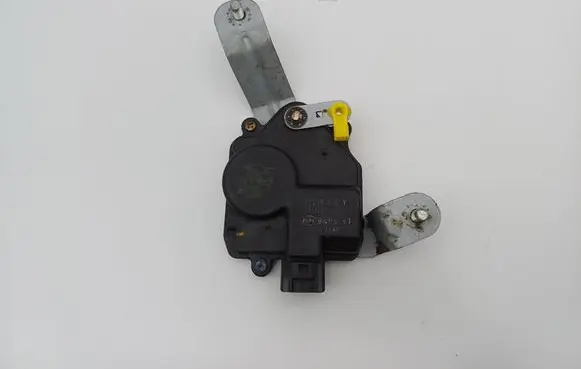 Hyundai Getz Tailgate lock latch 
