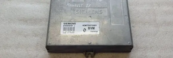 Renault 19 Engine control unit/module S100813101H