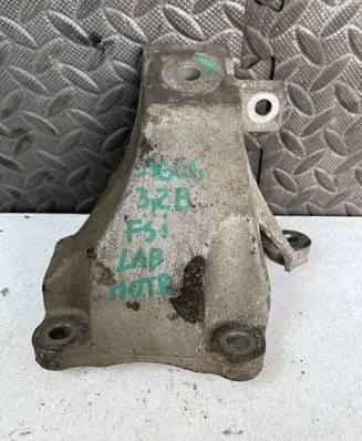 Audi A6 S6 C6 4F Engine mounting bracket 4F0199308N