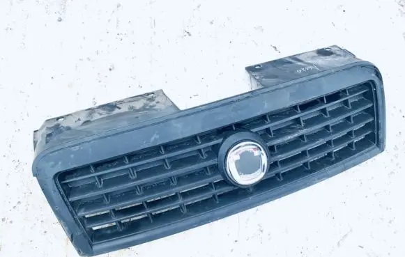 Fiat Doblo Front grill 735395576