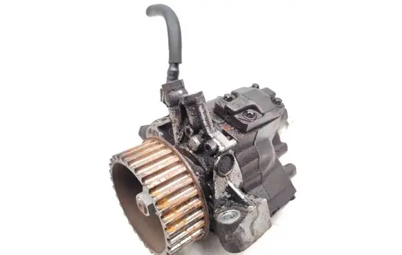 Renault Megane III Fuel injection high pressure pump 167000938R A2C53252602