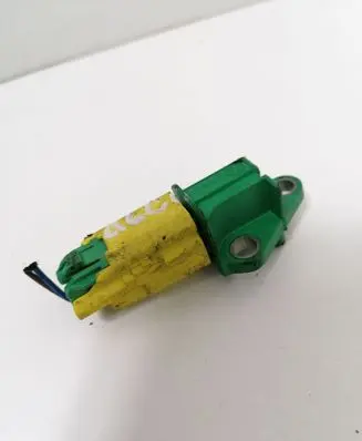 Audi A4 S4 B8 8K Airbag deployment crash/impact sensor 1K0909606C