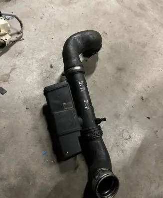 Mercedes-Benz E W211 Intercooler hose/pipe A2115280308