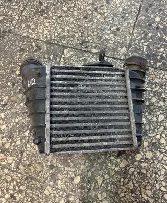 Skoda Fabia Mk1 (6Y) Intercooler radiator 6q0145804a