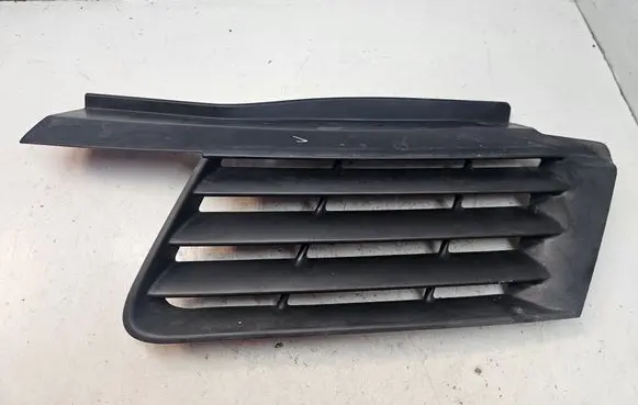 Renault Espace - Grand espace IV Front bumper upper radiator grill N31053M