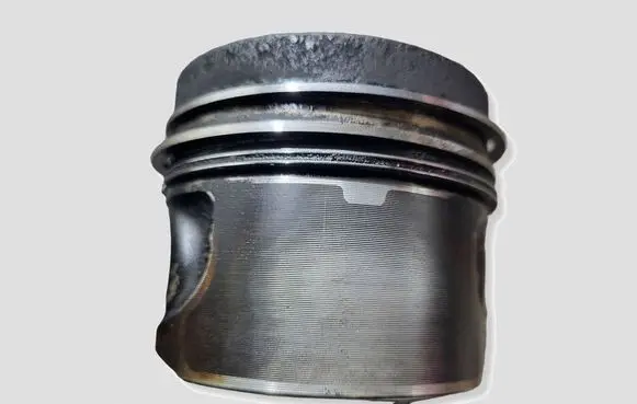Volkswagen PASSAT CC Piston CBAB