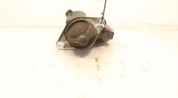 Opel Zafira B Starter motor