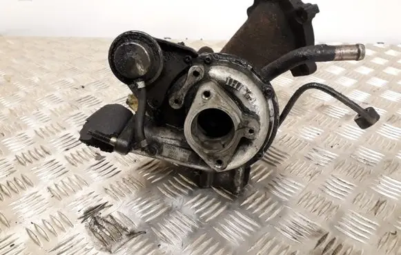 Nissan Navara D22 Turbo VN30306 14411VK500