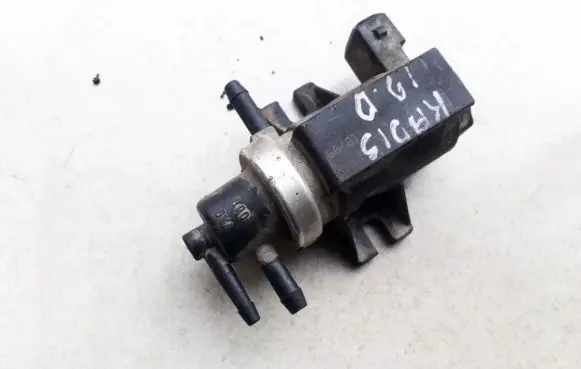 Volkswagen Golf IV Turbo solenoid valve 1h0906627