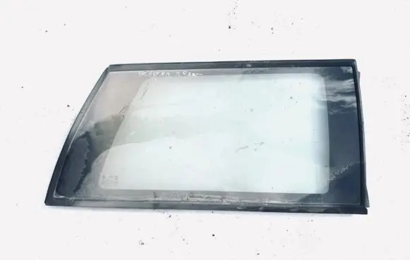 Opel Astra F Rear side window
