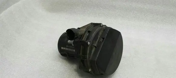 BMW 3 E46 Secondary air pump 7832045