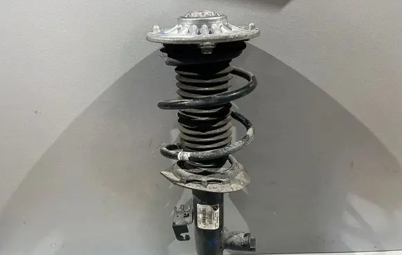 BMW 3 GT F34 Front shock absorber with coil spring 6851555 F34V029VX 20B1691T0023