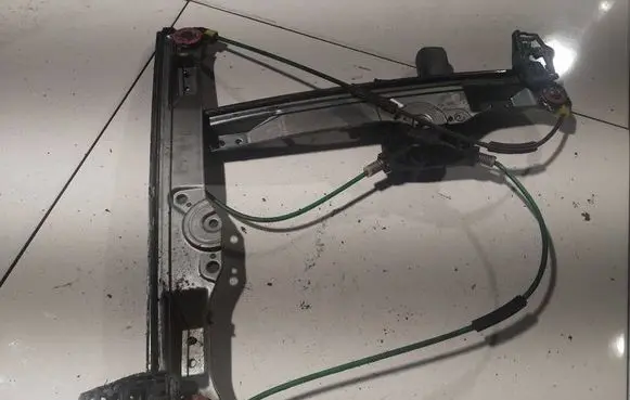 Opel Corsa D Sliding door window regulator with motor