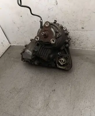 BMW X3 E83 Gearbox transfer box case 137744 757321702 7573217