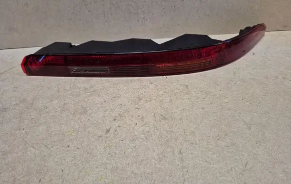 Audi Q7 4M Rear bumper light 4M0945096