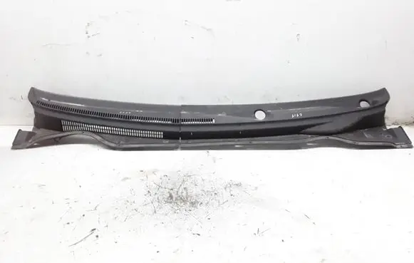 Toyota Corolla Verso AR10 Wiper trim 557820F010