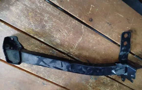 Citroen C4 III e-C4 Front bumper shock/impact absorber 9836340380