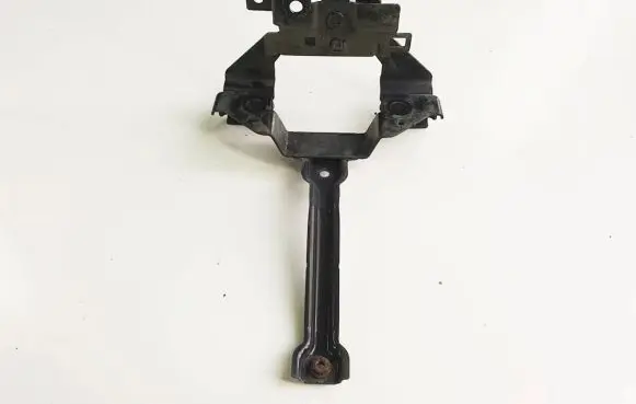 Ford Fiesta Radiator mount bracket 060449